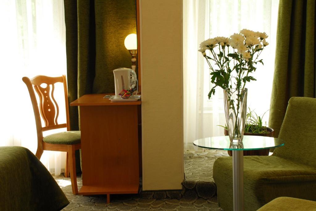 Noviz Hotel Plovdiv Rom bilde